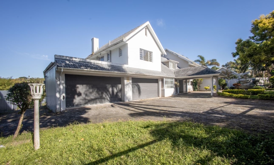 4 Bedroom Property for Sale in Beacon Bay Eastern Cape